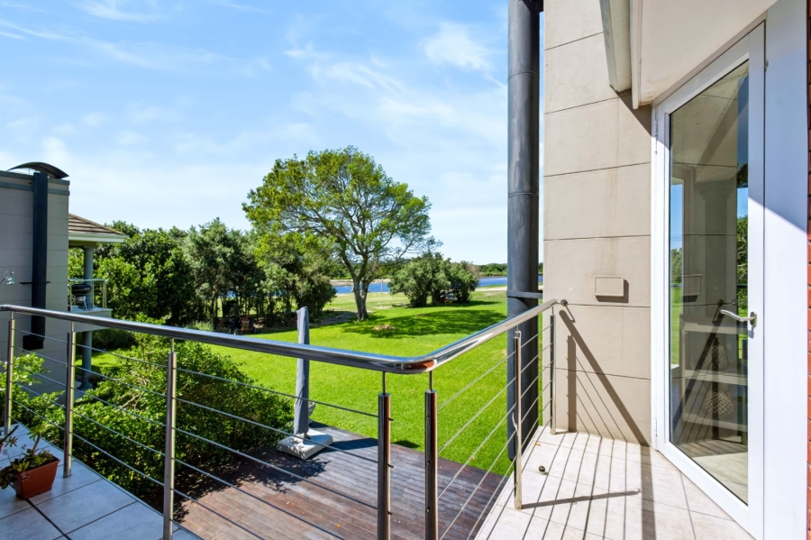  Bedroom Property for Sale in Twin Rivers Western Cape